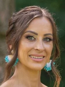 green jelena arsic Jelena Arsić